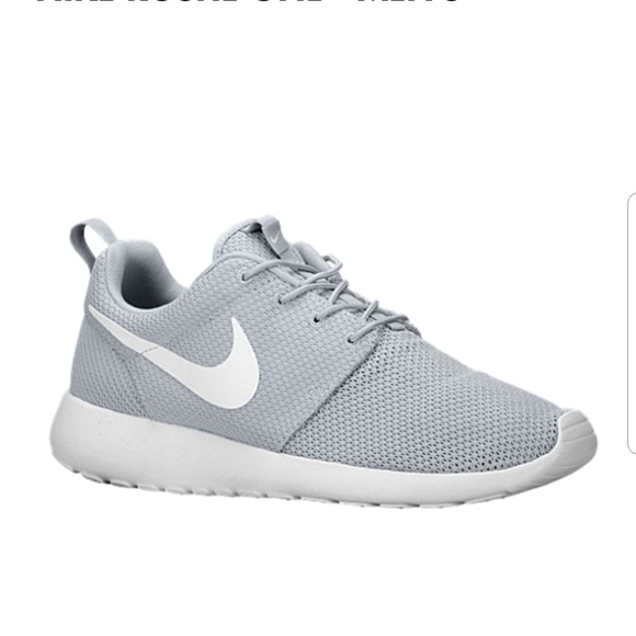 gray nike roshe womens